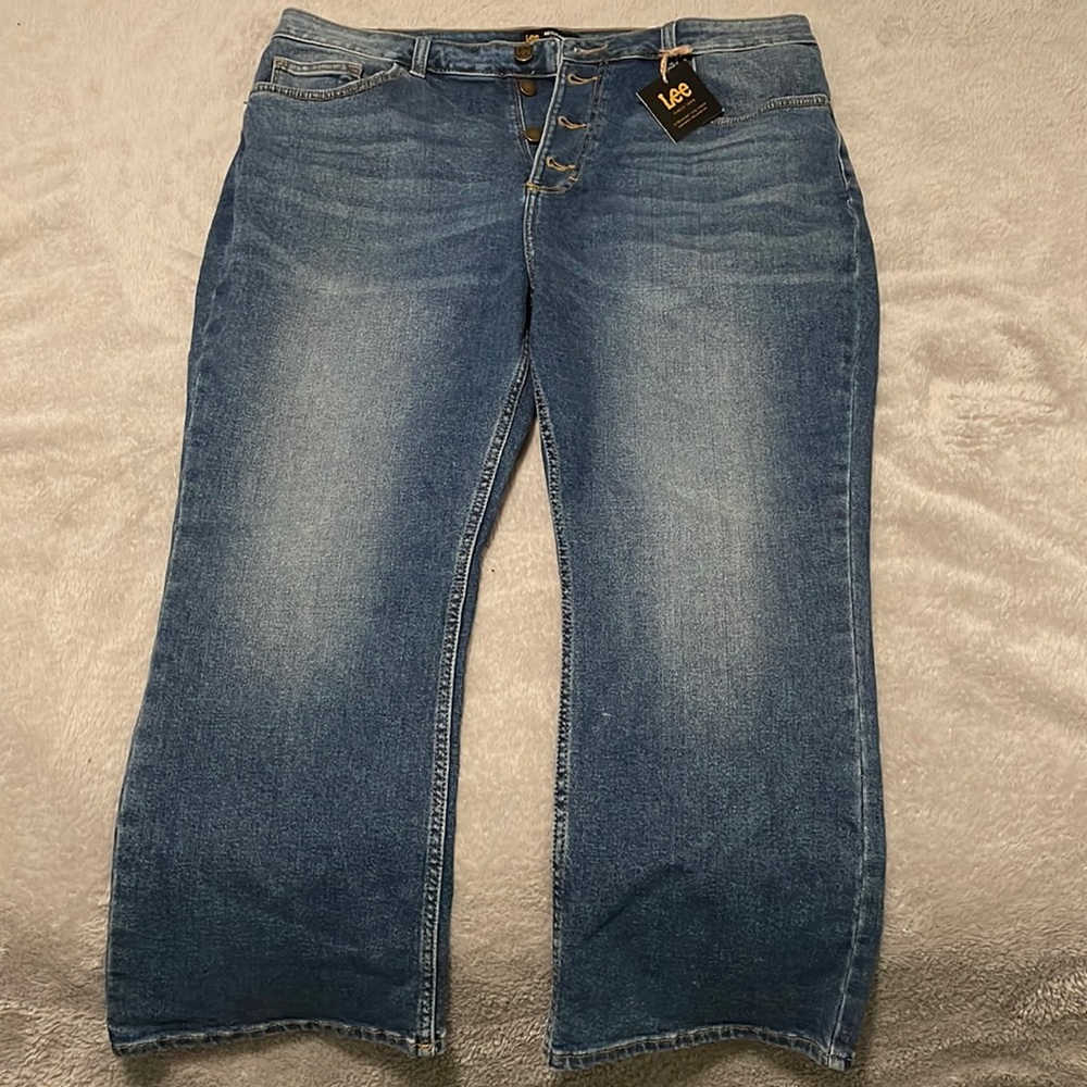 NWT Lee Jeans Size 18.